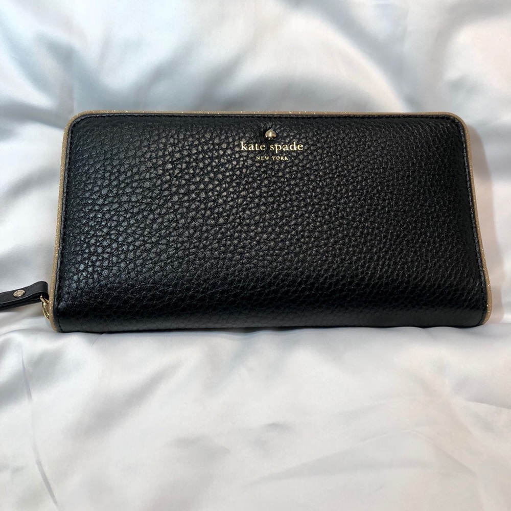 🎉🌸💖Host Pick🎉🌸💖Kate Spade Wallet Carlton St.